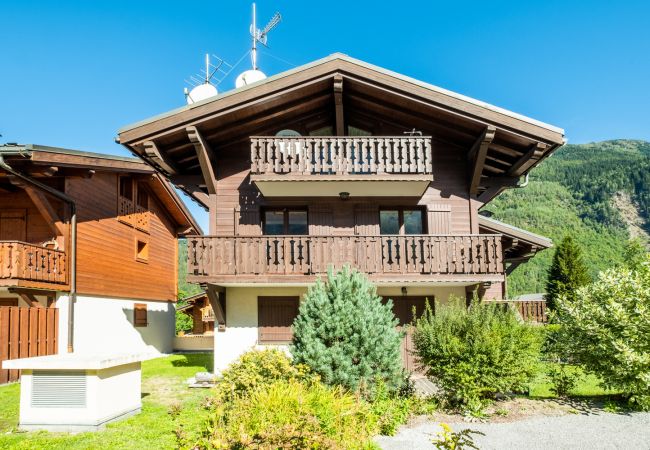 Apartment in Les Houches - Glacier: Residence les Amethystes Apartment in Les Houches - Glacier: Residence les Amethystes